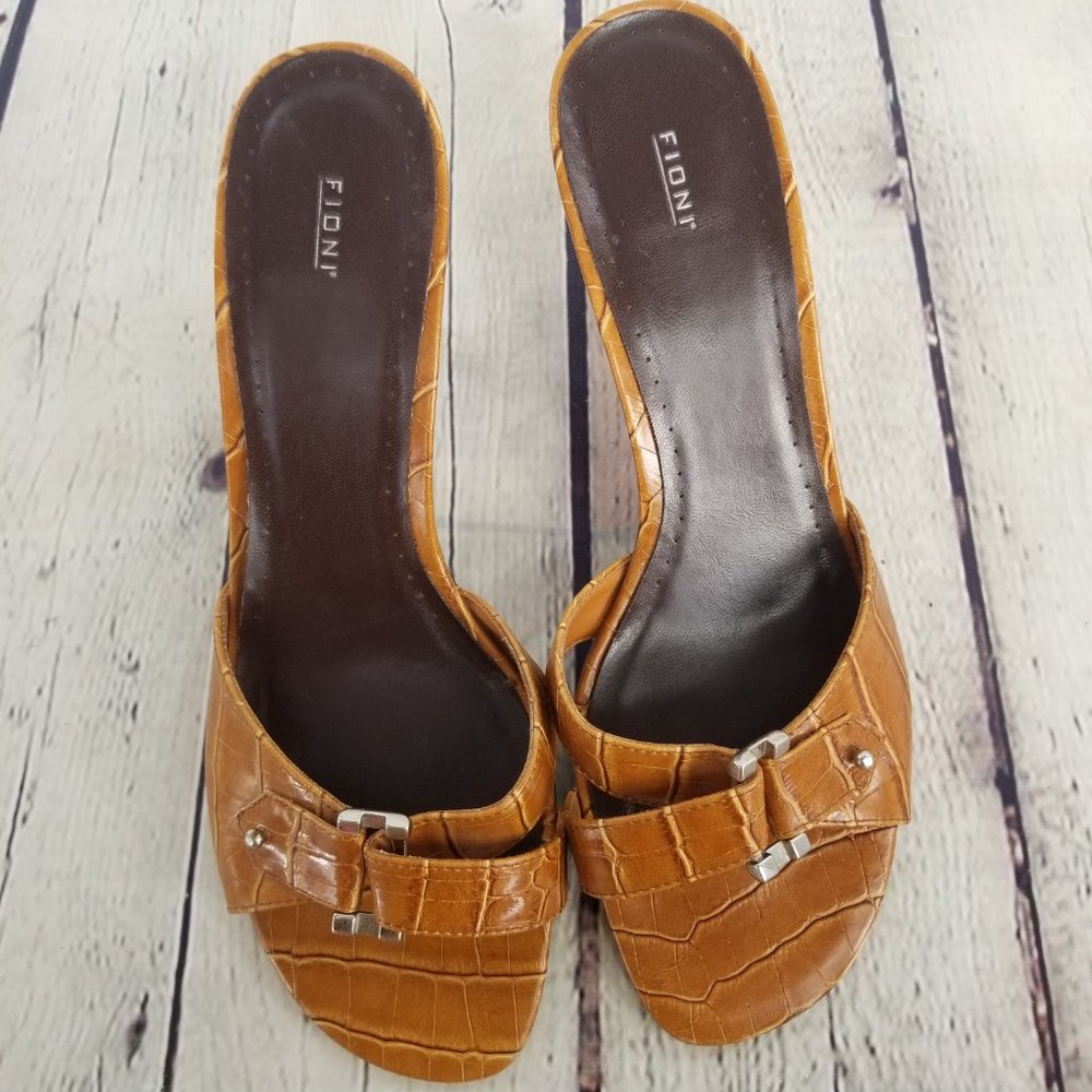 Open Square Toe Low Heels w/ Buckle Slip-On - Picture 3 of 8